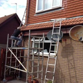 fixing tiled roof